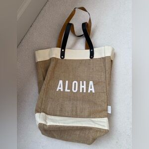 Soha Living Aloha Jute Tote